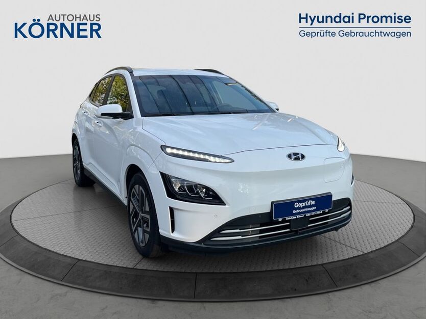 Hyundai KONA 33.838 km 22.900 € Berlin 12683