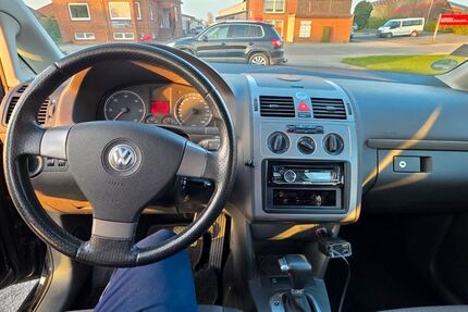 VW Touran 212.650 km 5.999 &euro; jork 21635