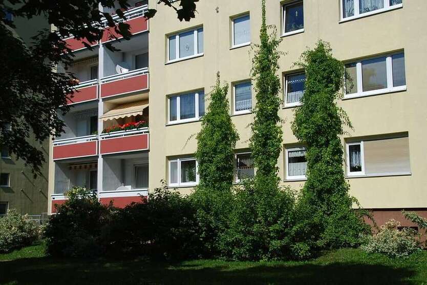 Wohnung zum Mieten in Chemnitz 391 € 70.19 m²