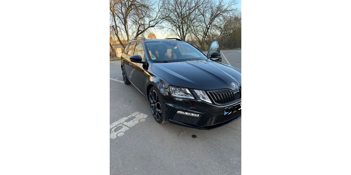 Skoda Octavia 83.000 km 23.200 &euro; Naumburg 06618