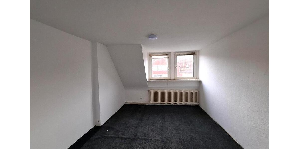 Dachgeschoßwohnung Emden - 3 Zimmer, 70 m&sup2;, 490&euro; | Angebot:26409042