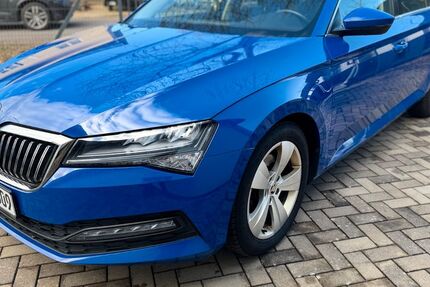 Skoda Superb 248.000 km 11.000 &euro; Merzig 66663