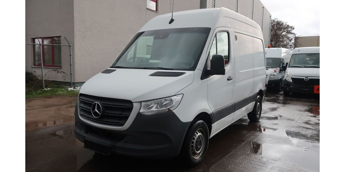 Mercedes-Benz Sprinter 230.624 km 17.900 &euro; Hannover 30179