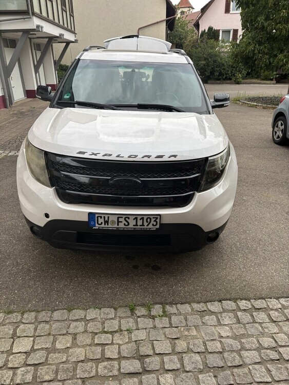 Explorer Sport