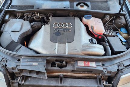 Audi A6 260.000 km 1.200 &euro; Polling 84570