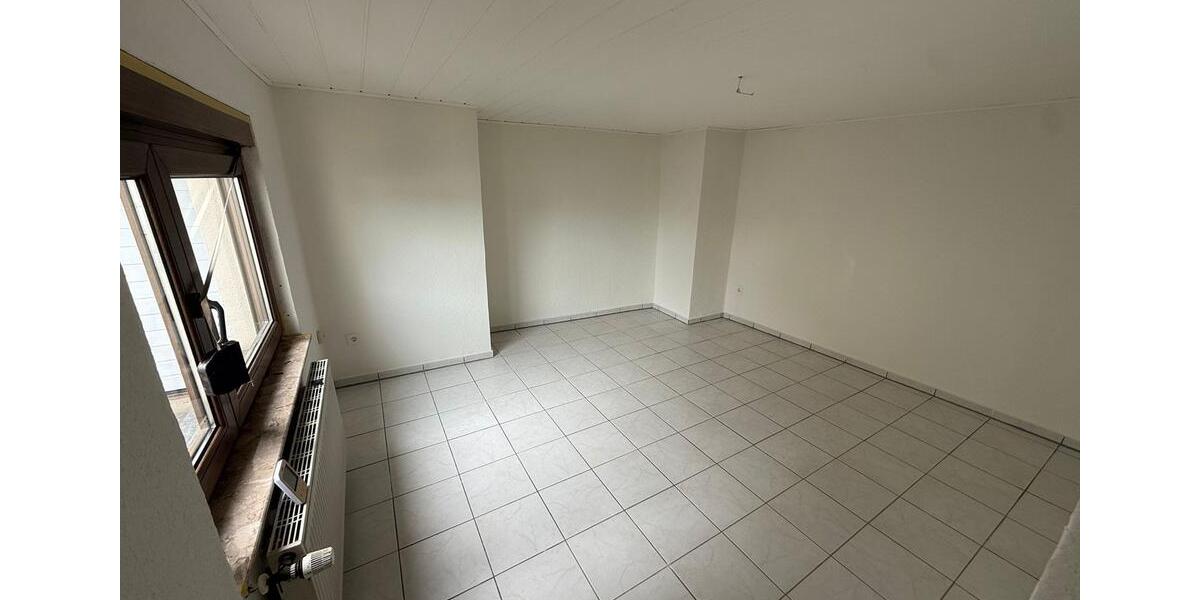 Erdgeschoßwohnung Binningen - 3 Zimmer, 75 m&sup2;, 400&euro; | Angebot:26673417