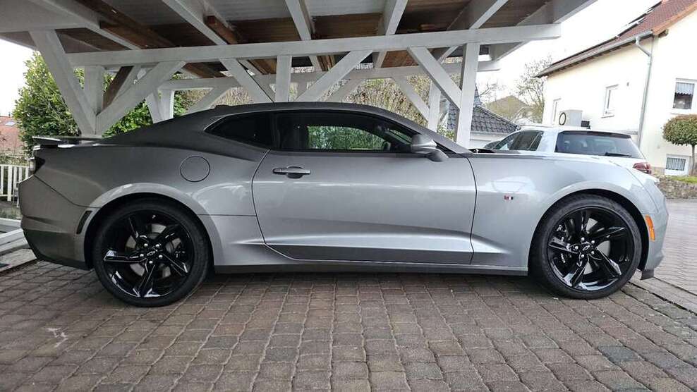 Chevrolet Camaro 6.700 km 51.900 € Mainz 55130