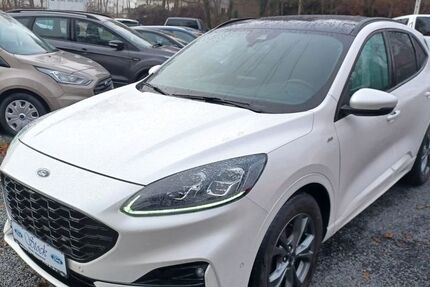 Ford Kuga 75.700 km 21.490 &euro; Wiesau 95676