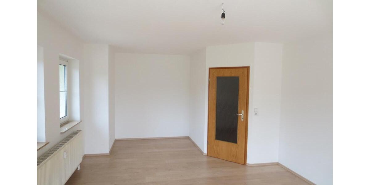 Erdgeschoßwohnung Freiberg - 2 Zimmer, 61 m&sup2;, 460&euro; | Angebot:26405218