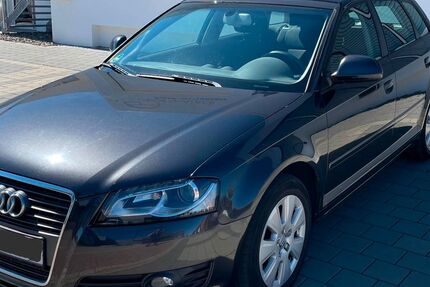 Audi A3 208.000 km 5.500 &euro; Renquishausen 78603