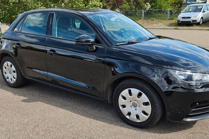 Audi A1 98.463 km 7.700 &euro; Rot am See 74585
