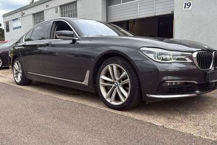 BMW 750 213.000 km 25.990 € Filderstadt 70794