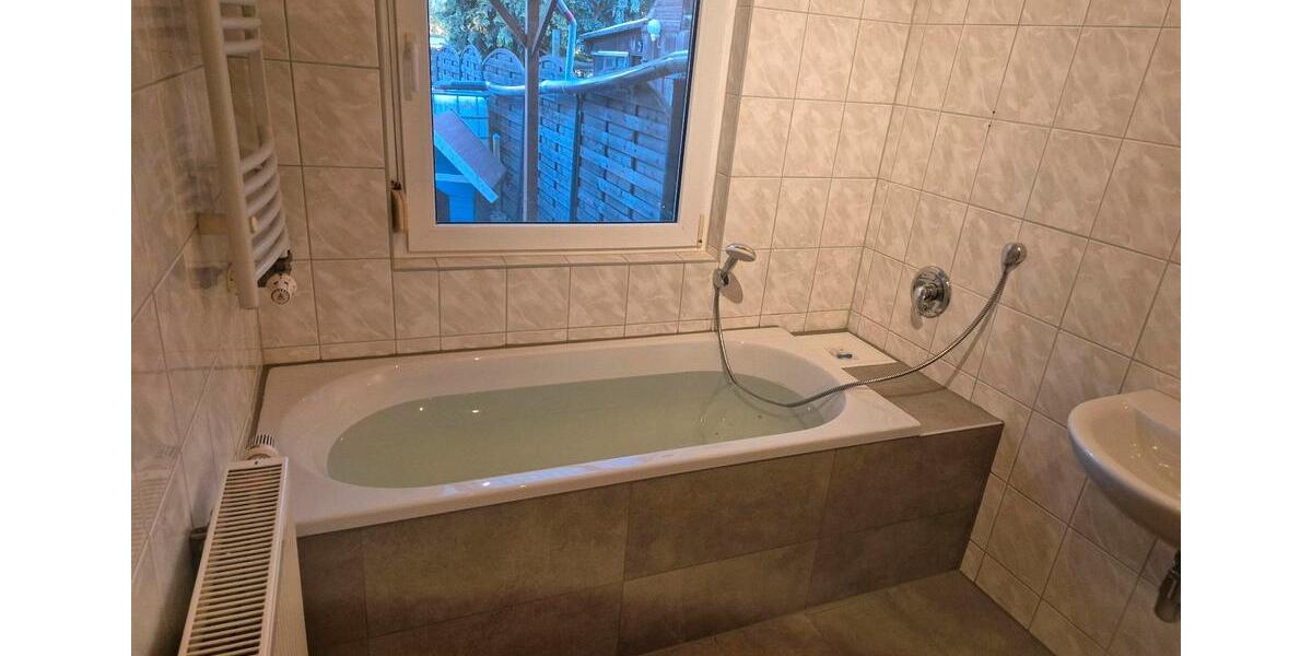 Reihenhaus Erxleben - 3 Zimmer, 85 m&sup2;, 140.000&euro; | Angebot:27027650