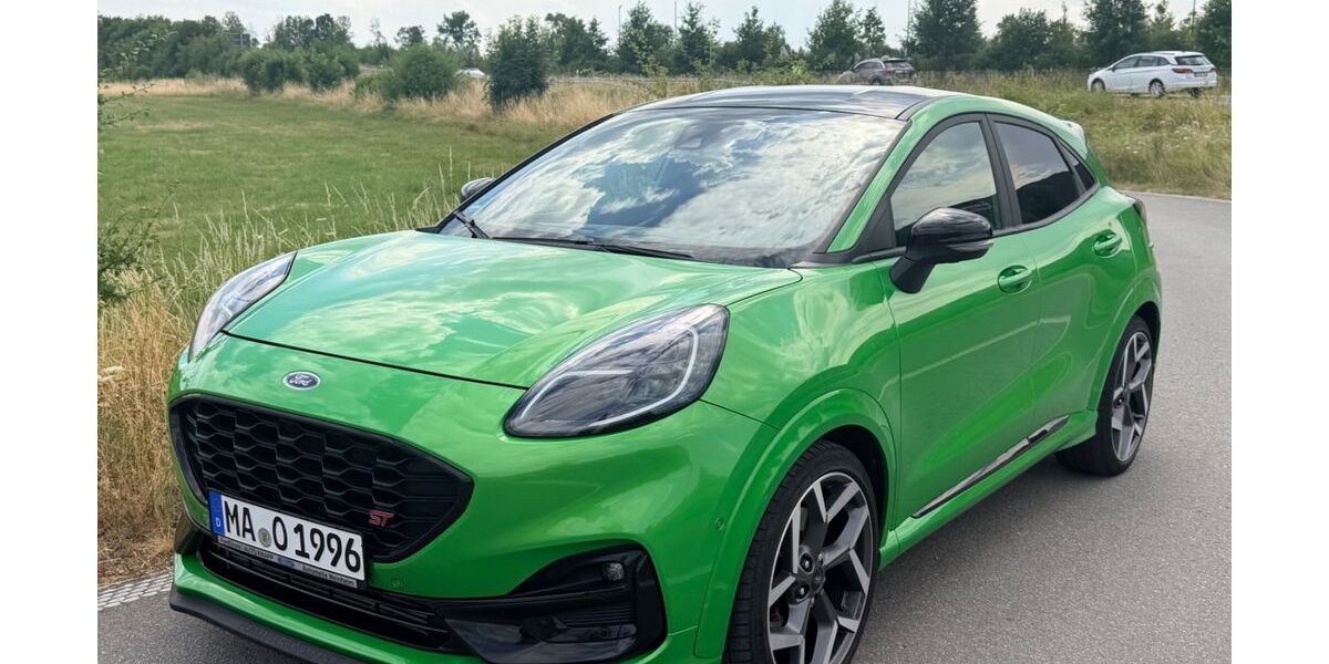 Ford Puma 74.000 km 19.700 &euro; Fürth 64658
