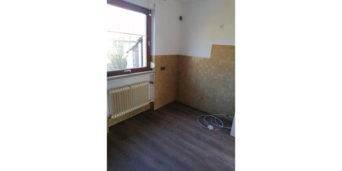 Erdgeschoßwohnung Burgkunstadt - 2.5 Zimmer, 60 m&sup2;, 480&euro; | Angebot:25941752