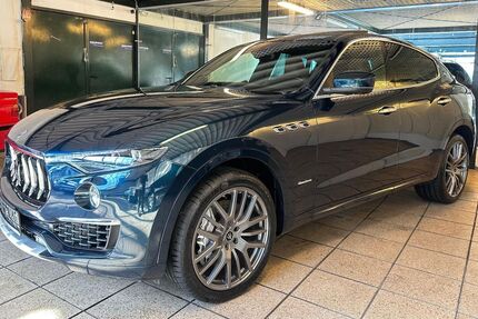 Maserati Levante 175.517 km 27.950 &euro; Berlin 10829