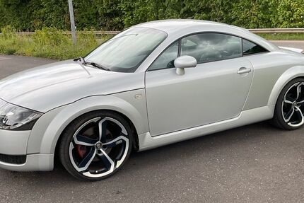 Audi TT 299.873 km 2.999 &euro; Freudenburg 54450