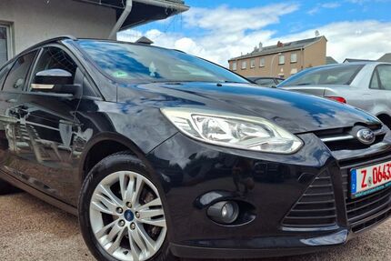 Ford Focus 106.174 km 5.990 &euro; Limbach-Oberfrohna 09212