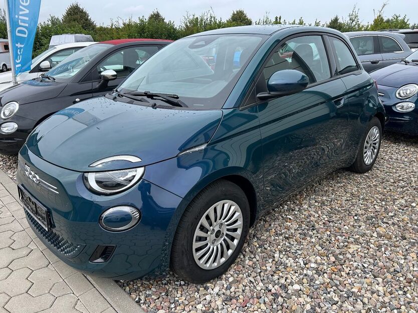 Fiat 500e 9.028 km 15.700 € Ratzeburg 23909