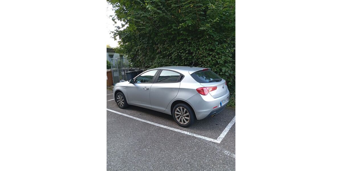 Alfa Romeo Giulietta 38.700 km 11.750 &euro; Freiburg 79117