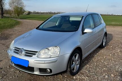 VW Golf 162.376 km 2.900 &euro; Weißenfels 06667