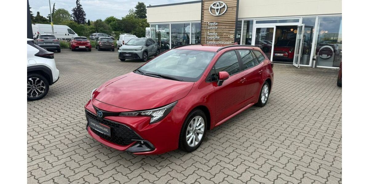 Toyota Corolla 18.600 km 24.950 &euro; Halberstadt 38820