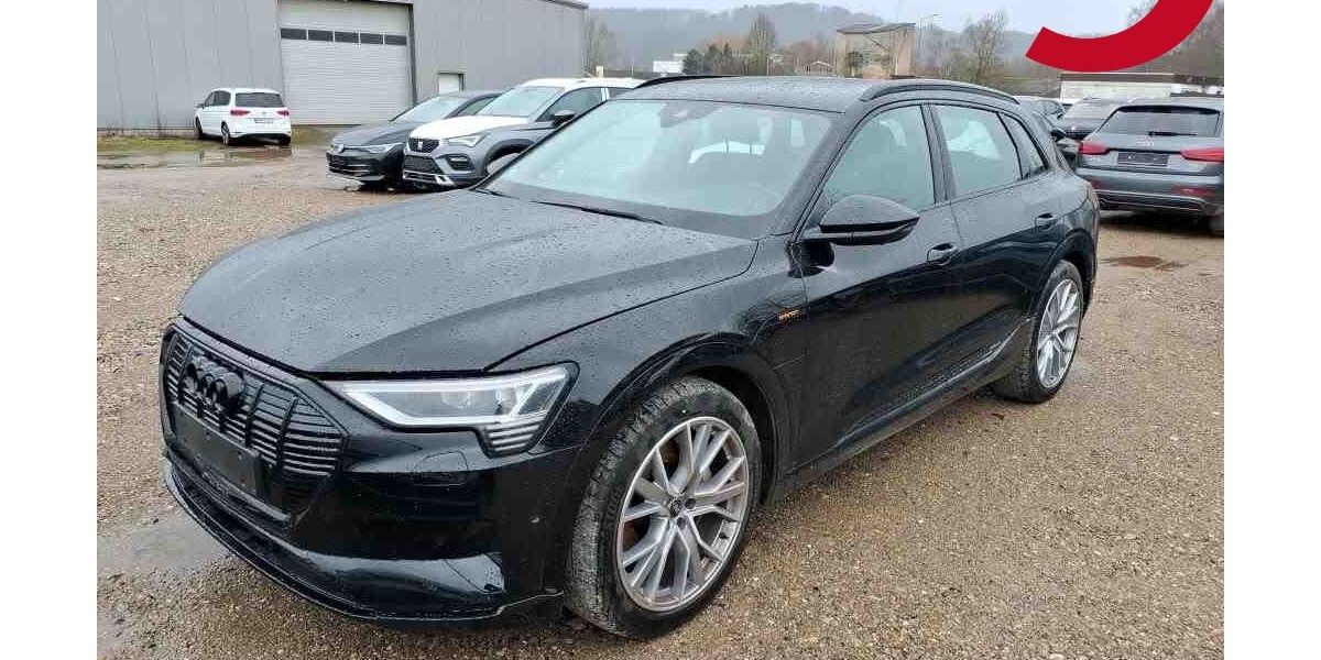 Audi e-tron 58.890 km 37.440 &euro; Wackersdorf 92442