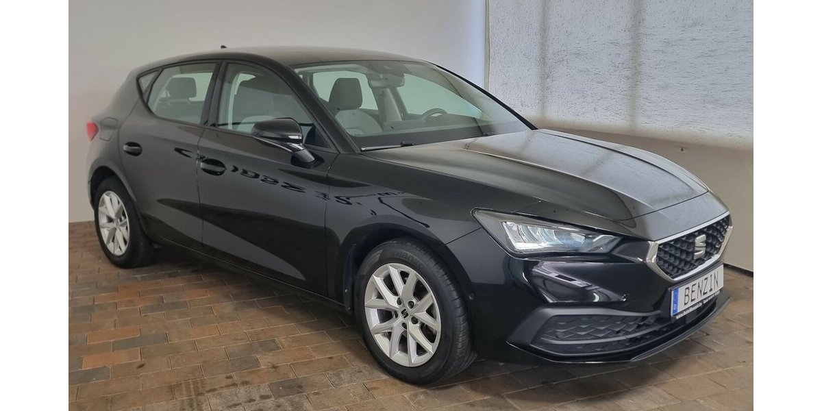 Seat Leon Style VIC Navi PDC Spur LED Tempomat VIC 49.700 km 16.900 &euro; Garrel 49681