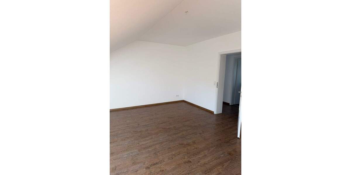 Etagenwohnung Bickenbach - 3 Zimmer, 82 m&sup2;, 249.000&euro; | Angebot:25862142