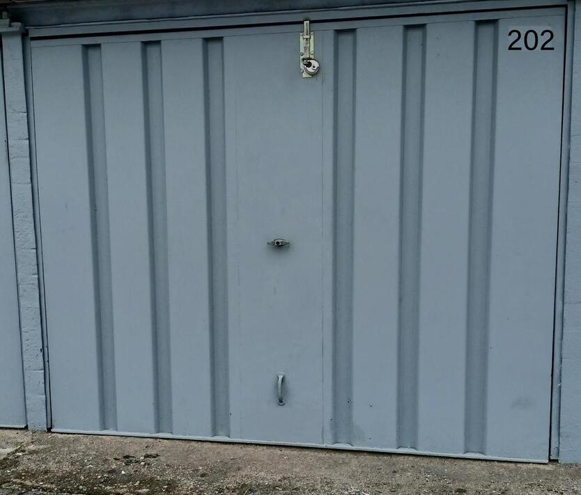 Vermiete Garage in Hoyerswerda Altstadt