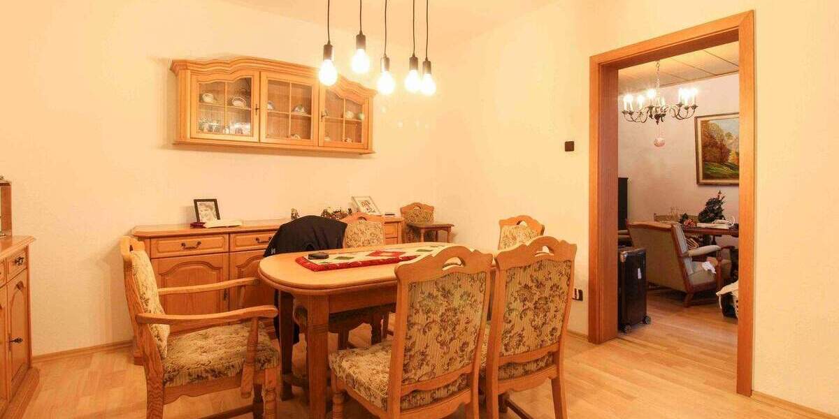 Mehrfamilienhaus, Wohnhaus Bochum Laer - 6 Zimmer, 349.000&euro; | Angebot:24763199