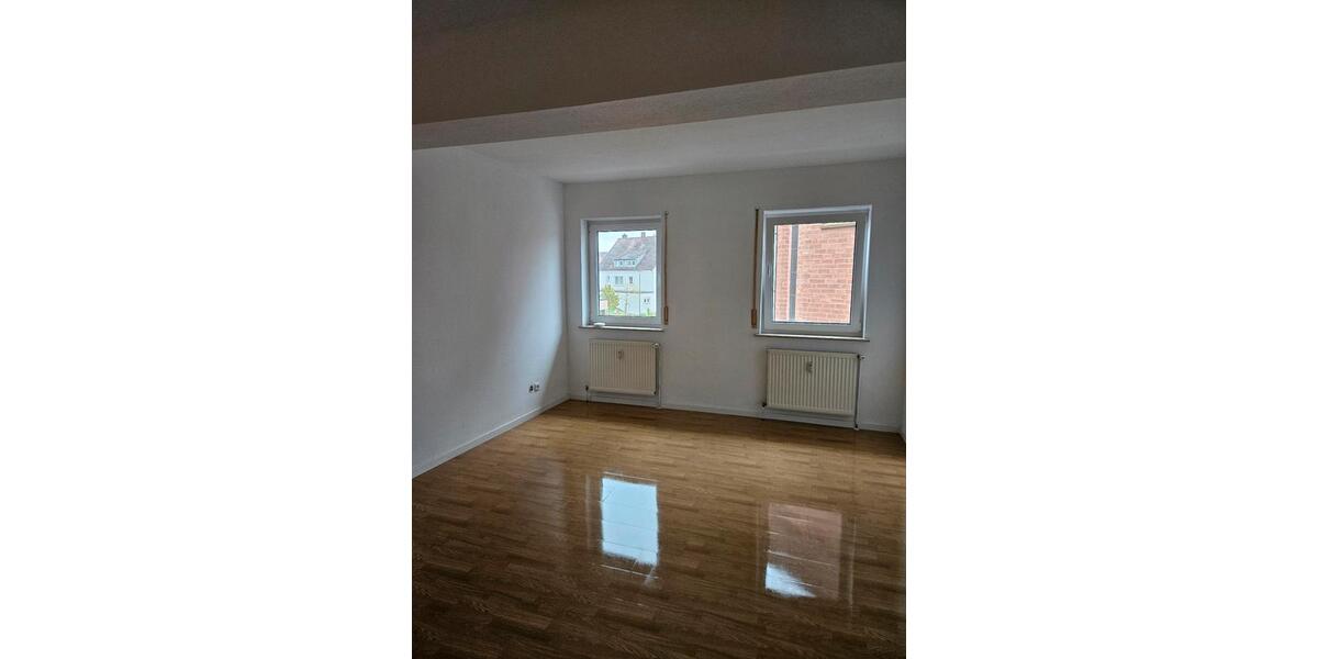 Etagenwohnung Bexbach - 3 Zimmer, 80 m&sup2;, 800&euro; | Angebot:26412258