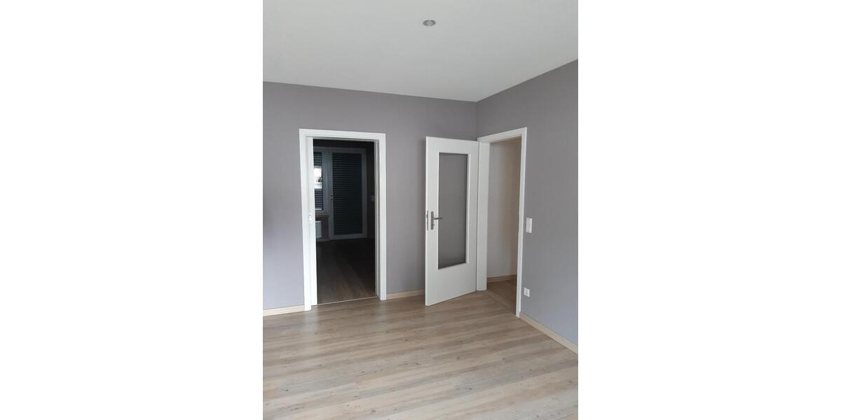 Etagenwohnung Schöllkrippen - 2 Zimmer, 106 m&sup2;, 800&euro; | Angebot:26665928