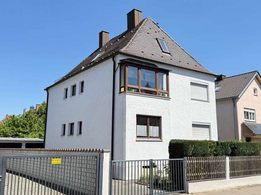Haus zum Kaufen in Augsburg 749.600 € 160 m²