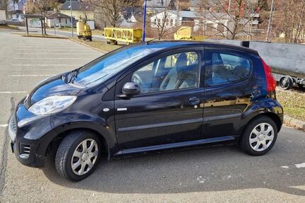 Peugeot 107 74.000 km 3.099 &euro; Aue-Bad Schlema 08280