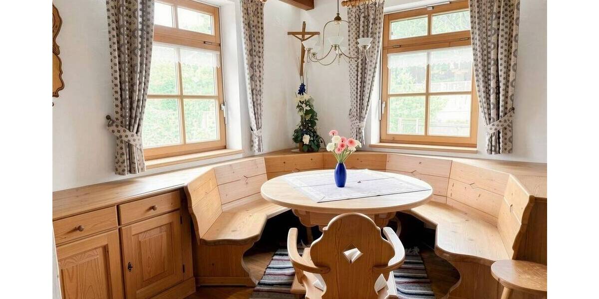 Einfamilienhaus Donauwörth Zirgesheim - 8 Zimmer, 365 m&sup2;, 984.000&euro; | Angebot:26751392