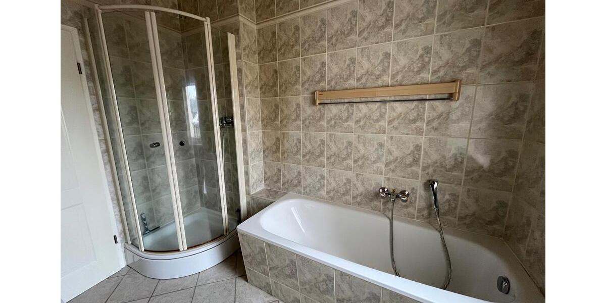 Etagenwohnung Burg - 3 Zimmer, 80 m&sup2;, 520&euro; | Angebot:25499240