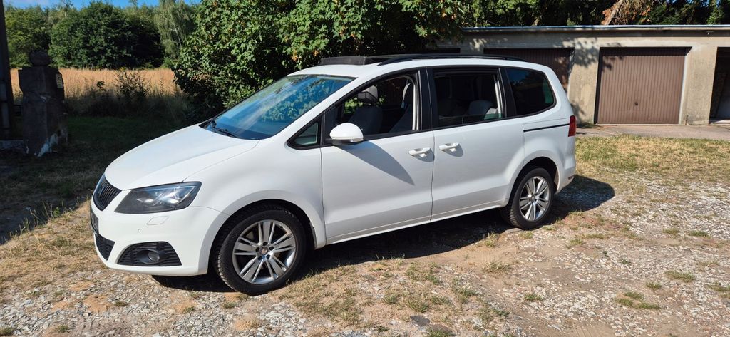 Seat Alhambra 220.711 km 8.999 &euro; Halle 33790