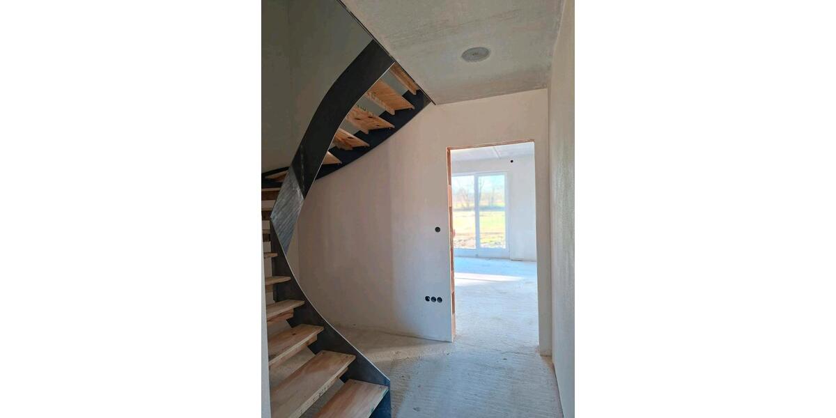 Doppelhaushälfte Meitingen - 4.5 Zimmer, 124 m&sup2;, 1.700&euro; | Angebot:24443346