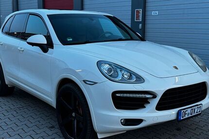 Porsche Cayenne 91.000 km 24.900 &euro; Obertshausen 63179