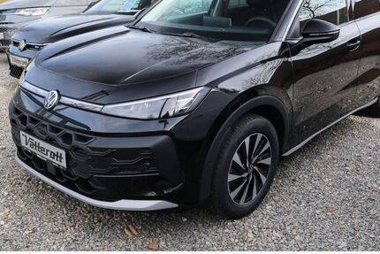 VW T-Roc 1.010 km 43.490 &euro; Eschershausen 37632