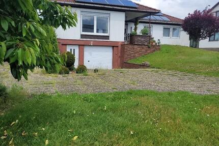 Haus Kirkel - 5.5 Zimmer, 146 m&sup2;, 245.000&euro; | Angebot:27408400