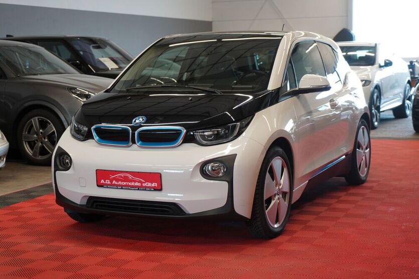 i3