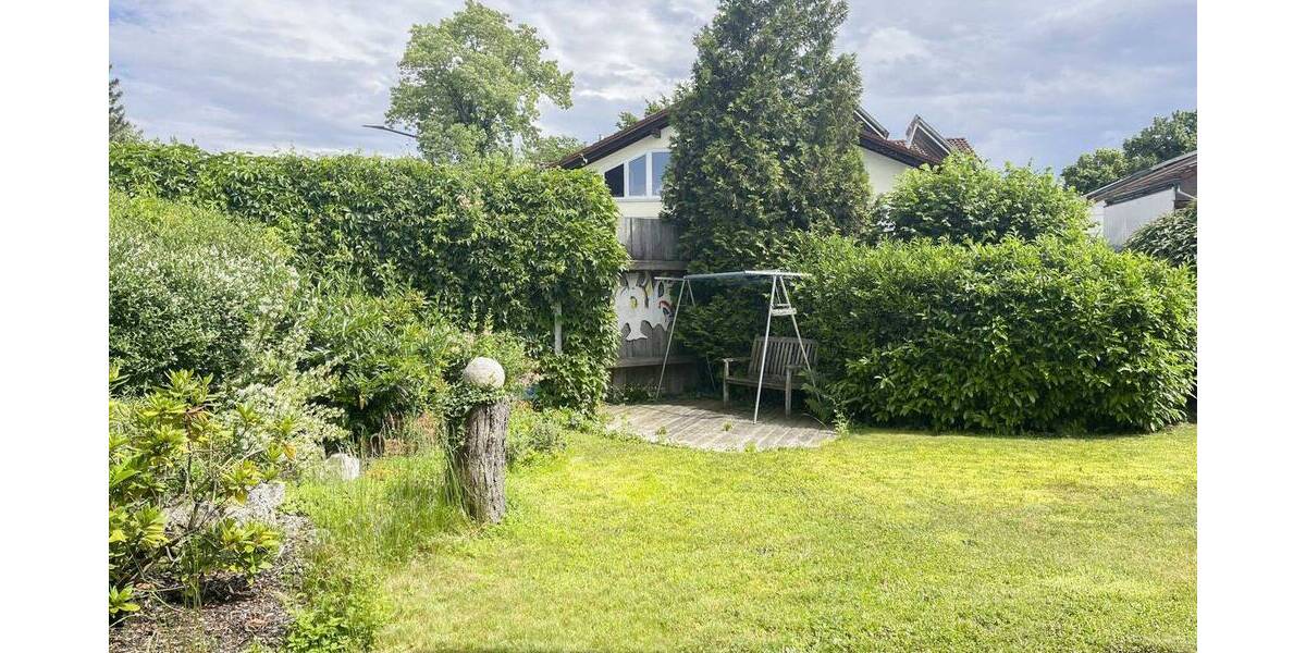 Einfamilienhaus Burghausen - 9 Zimmer, 315 m&sup2;, 780.000&euro; | Angebot:26191713