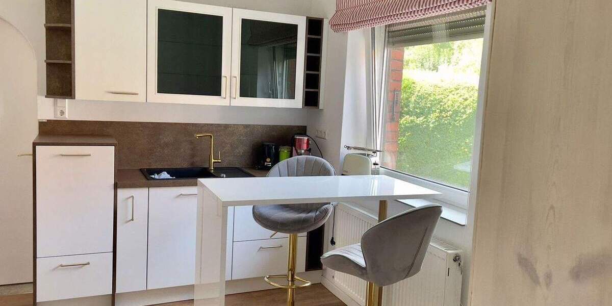 gemütliches Haus mit Nebengebäude und großem Grundstück 6 zimmer