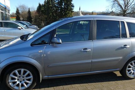 Opel Zafira 125.000 km 3.990 &euro; Bergkamen 59192