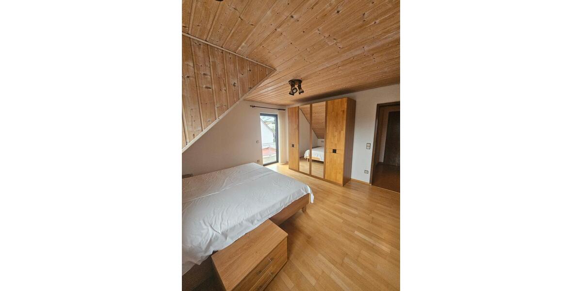 Einfamilienhaus Abenberg - 6 Zimmer, 160 m&sup2;, 2.000&euro; | Angebot:24573117