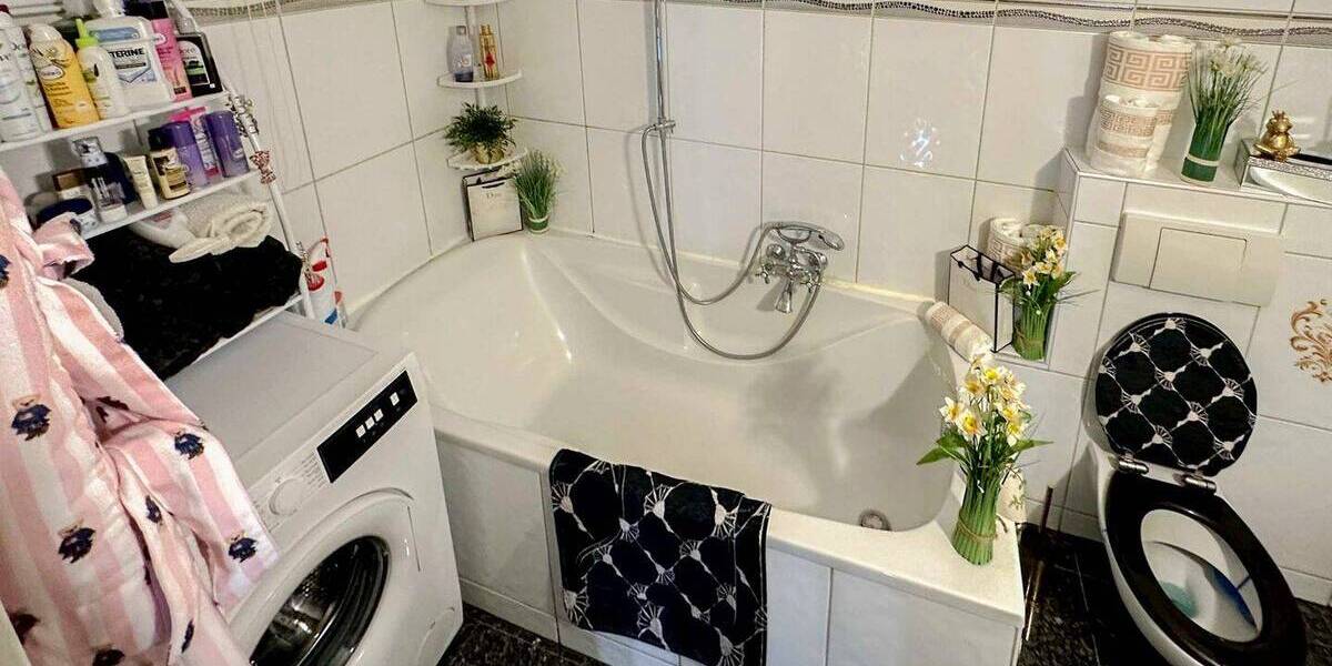 Etagenwohnung Duisburg Mittelmeiderich - 3 Zimmer, 83 m&sup2;, 109.260&euro; | Angebot:26851789