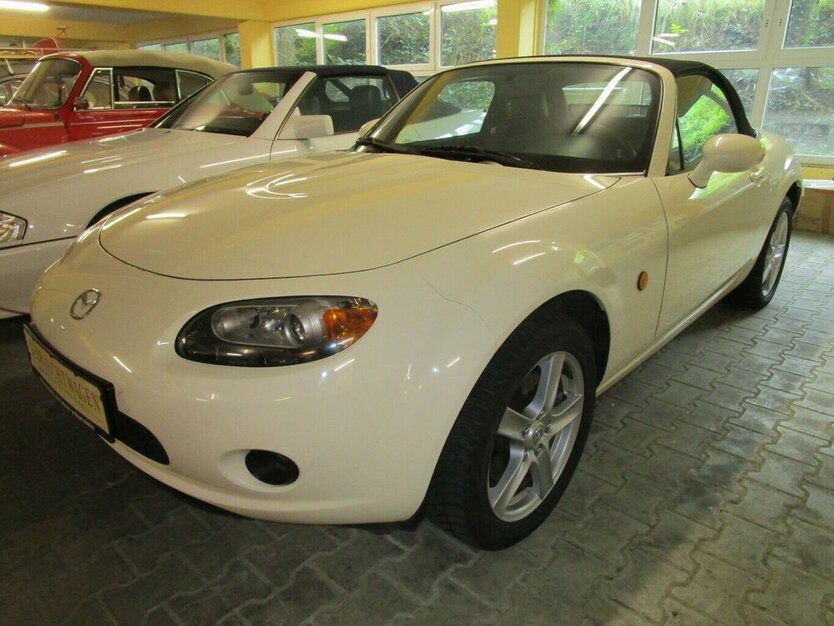 Mazda MX-5 1.8 Black & White Energy 79.600 km 11.985 € Hirschberg 69493