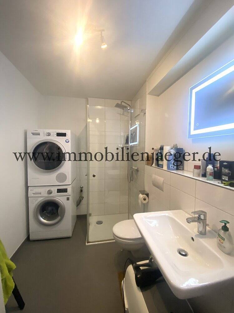 Alt-Garstedt Altes Rathaus - Neubaustandard - Barrierefreie Wohnung mit Terrasse - Ideal für Senioren